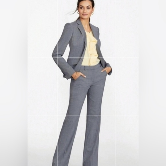 Brooks Brothers Cream Ruffle Blouse - Picture 3 of 8